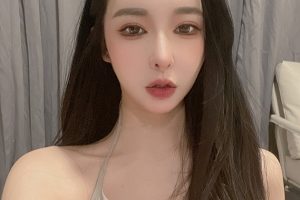 推特逆天爆R尤物《可可幂》高端灰丝名媛