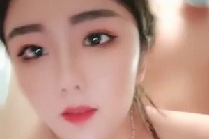 超大玉兔网红与粉丝线下密会