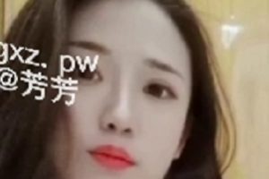 网红《奶瓶》第三部道具自玩