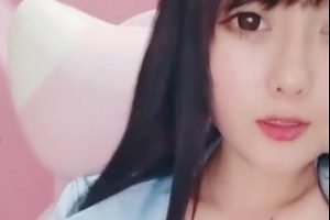 童颜网红《软软小湿妹》私人订制合集