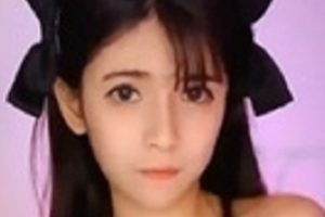抖音网红美女《狗头妹子》有尺度私拍曝光