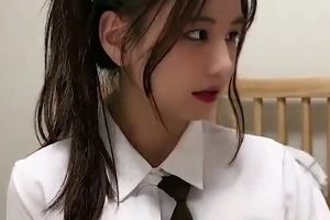 杏吧双马尾小妹《阿雅》解决哥哥生理需求