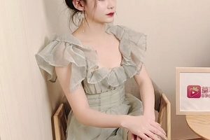 麻豆剧情 家访女老师与学生产生争执最后竟被学生反扑