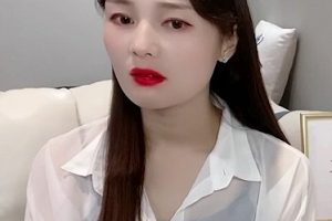 妹子社剧情《男科女医生用身体帮患者治疗》