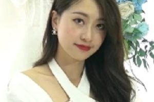 《小捷高》优雅的钢琴老师 肉丝包臀裙高跟鞋