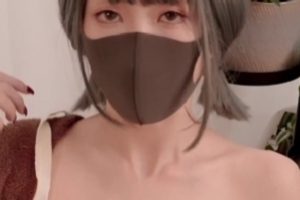 网红女神玩偶姐姐《HongKongDoll》年终新作情侣游戏1