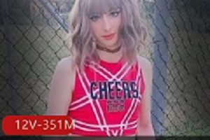 onlyfans首发像芭比娃娃一样精致的《伪娘PoppyBoy》