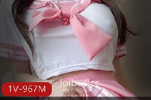 糖心vlog火爆浮力姬《麻酥酥》粉色少女JK