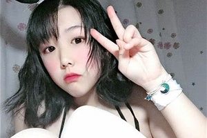 快手美女网红《奶酪陷阱 》作品两套