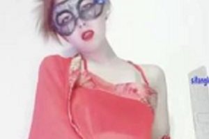 快手火辣妹子《艾米》超爽紫薇L舞合集