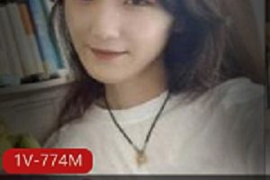 抖音高校校花网红《轩轩》与渣男分手被曝光吃瓜视频