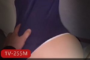 扣扣传媒约神《唐伯虎韦小宝》专攻妹子