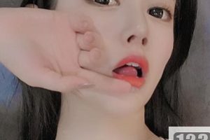 虎牙主播《小野马》微信私发定制作品