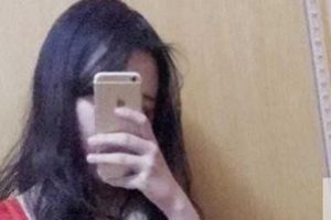 twitter超人气仙女《软软的露西》自拍合集