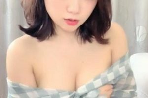 sifangtv主播《小奶猫初樱》在线透视JK秀盈盈一握小蛮腰马甲线合集