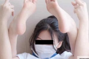 B站白嫩妹《吃土的媛媛》精彩合集