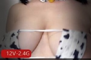 熊猫TV女神《鱼鱼子》巨R舞姬私人订制