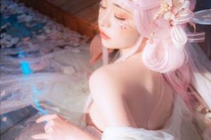 最新出炉的少女cos《喵小吉》爆机少女