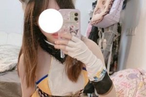 网红反差小透明《虾酱》永劫无间胡桃格子裙