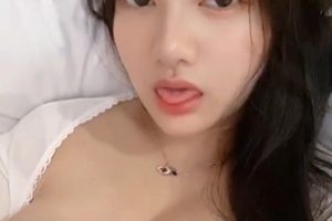 Twitter露脸主播《小尤奈》有尺度合集