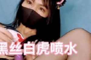 技术超棒的高颜值反差御姐女神《小凌兔》