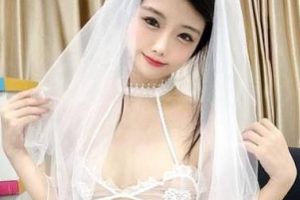 Twitter百元私拍顶流《喵四》