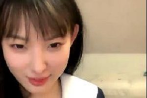 微博清纯女神《糖纸妹妹》学院风资源佳作