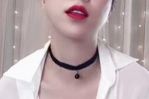 快手超尺度已婚少女《林雨馨》定制视频社保合集