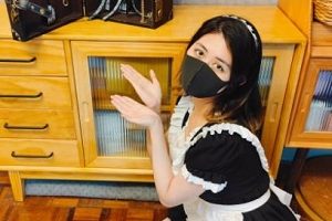 onlyfans反差女神《naimi奶咪》浮力姬紫薇合集