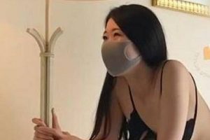 糖心女神《苹果》定制黑丝吊带高跟鞋佳作