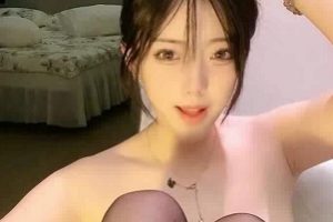 极品女神无锡迪丽热巴《YOSHIKI》