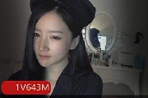 抖音丰满御姐网红《如懿》经典自拍