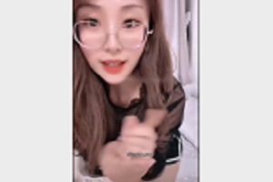 喜欢挑战极限的抖音主播《炸糕》高价定制