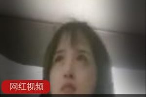 探花《雀儿》国产约拍漂亮小姐姐