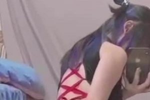 推特新人《不要吃兔兔好嘛》反差图集作品三部