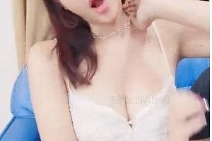 泰国版柳岩《郎雪儿》展现极品巨兔