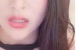 高颜值网红女主播《依媚儿》直播作品十三部