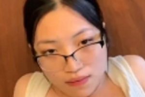 无忧传媒 华裔美女如何让老外上司对她青睐有加，最终成为老板娘[1V-330M]