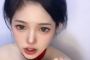 微博网红大眼萌妹（倦倦喵）被爆光擦边视频的背后是否也有她的苦衷【19v-2.1g】