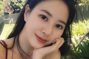 宝岛超高颜值新闻传媒大学校花美女私密被曝光【31V/1.33G】