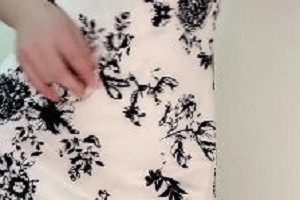 微博身材巨好的美女网红（鱼丸），穿上女仆JK装竟然还有如此诱人的一面！【/25v/1.73GB】