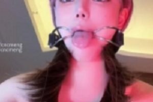 onlyfans百变可甜可咸的可爱辣妹（欲梦）10月新作《请品尝我的唾液》 [2V-817M]