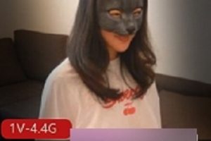 《老虎菜私房模特原创系列》第25弹：健身教练（张老师），穿上性感黑丝竟然这么有韵味