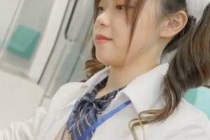 麻豆新晋女星《尤莉》Yuri竟在地铁之中做出羞人之事【1V，353M】