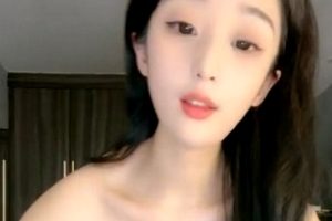 学妹菲菲航空圈沉沦视频25.5g26v超撩人