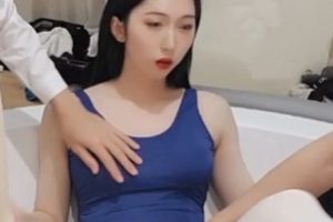 百度&ed2k紫苑伪娘TS合集30v15G骨架纤细显曲线，喘息沙哑透，多人互动深入演