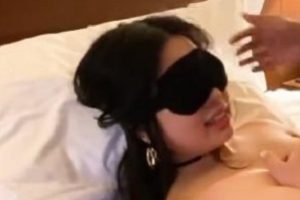 自由国媚黑系列合集27部2.2G，黑白分明无保护输出