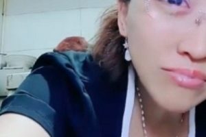 瑶瑶想喷喷厨房玩具3V2.72G蕾丝诱惑